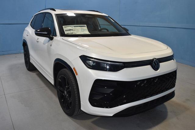 New 2026 Volkswagen Tiguan 2.0T SE R-Line Black