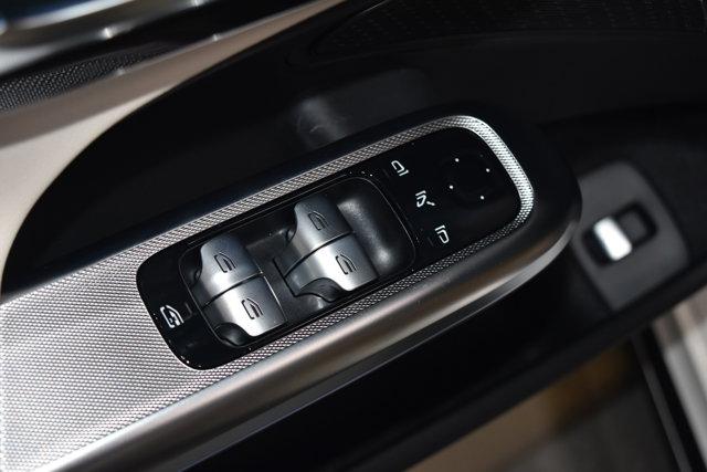 MERCEDES-BENZ E-CLASS - 5