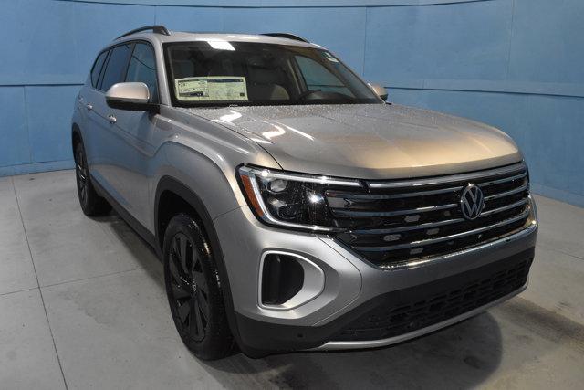 New 2026 Volkswagen Atlas 2.0T SE W/TECHNOLOGY