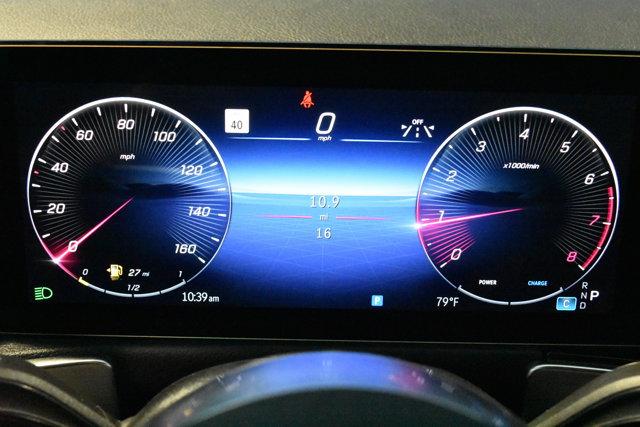 2026 Mercedes-BENZ GLB — миниатюра 17