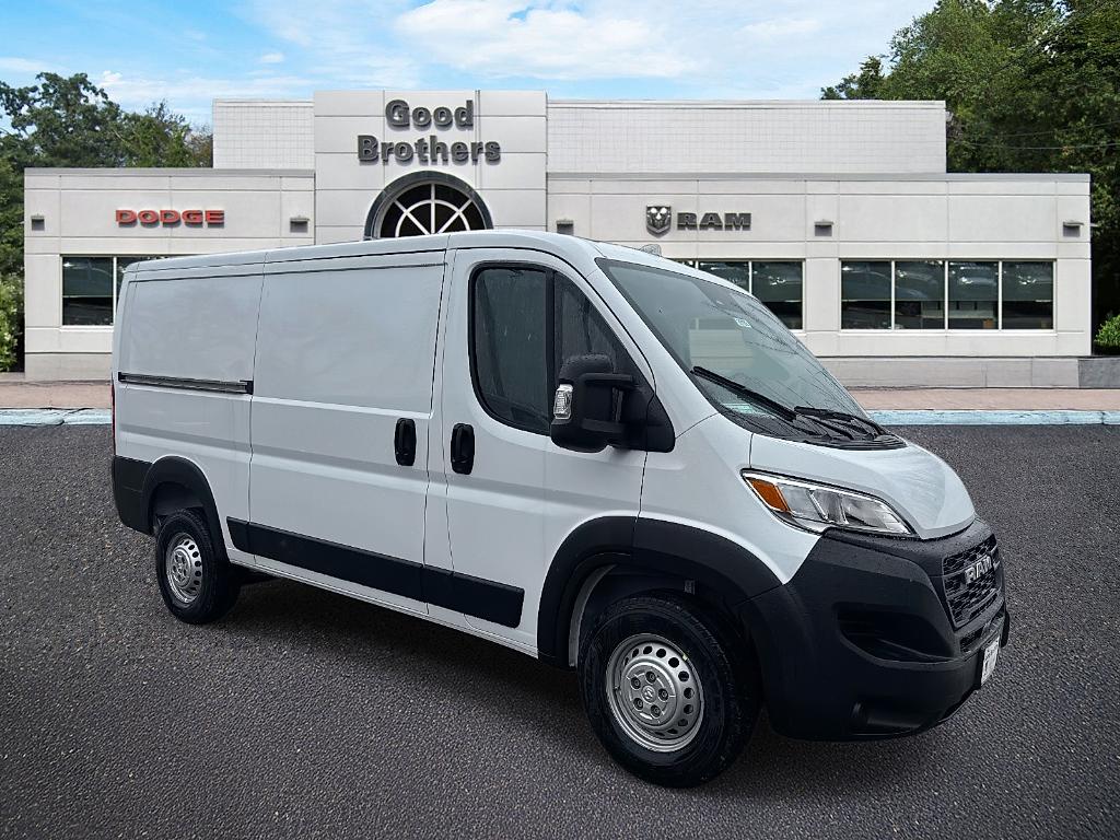 New 2026 RAM ProMaster 1500 Low Roof