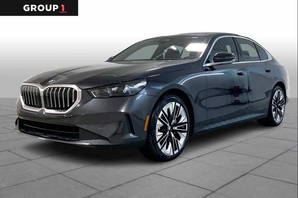 New 2026 BMW 530 i xDrive