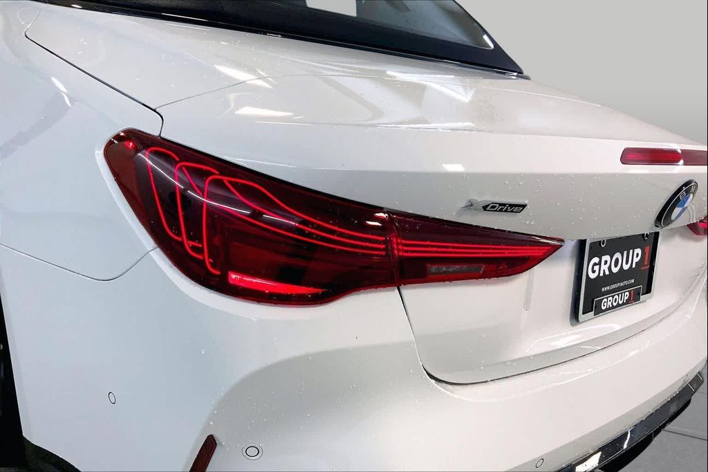 2027 BMW M4 COMPETITION XDRIVE — миниатюра 14