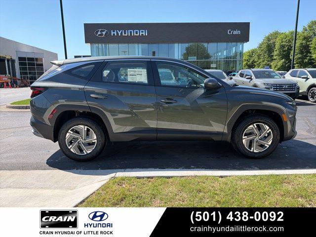 New 2026 Hyundai TUCSON Hybrid Blue SE