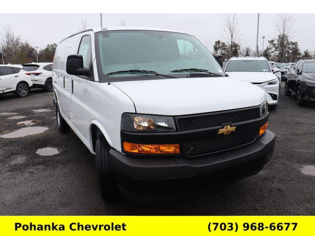 New 2026 Chevrolet Express 3500 Work Van