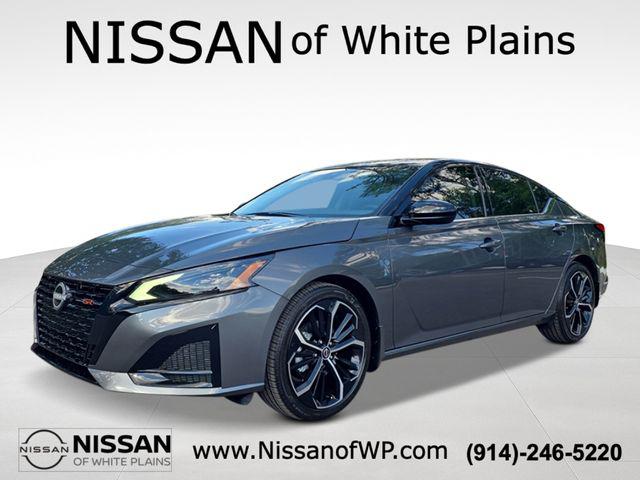 New 2026 Nissan Altima SR FWD