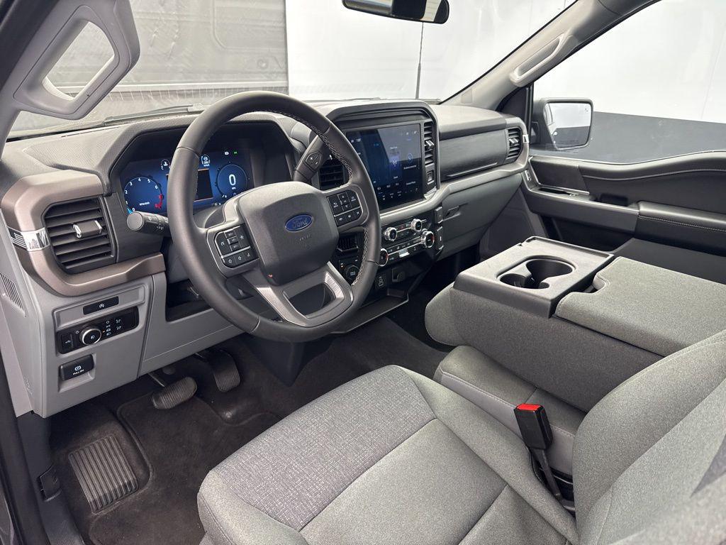 FORD F-150 XLT - 8