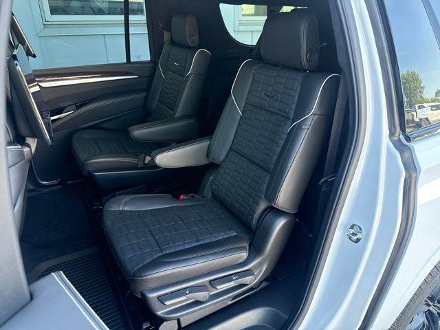 صورة مصغرة 20 لـ 2026 Cadillac ESCALADE ESV SPORT PLATINUM