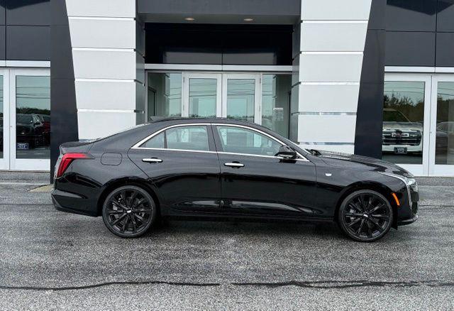 صورة 3 لـ 2026 Cadillac CT4 LUXURY RWD