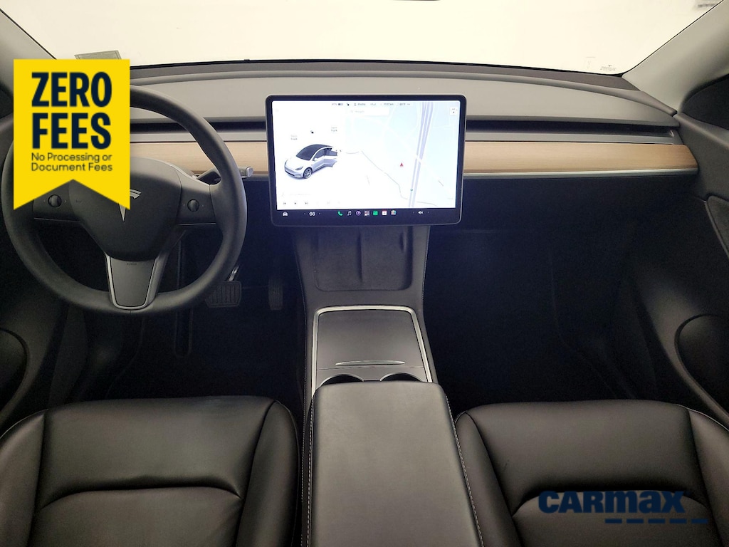 TESLA MODEL Y LONG RANGE - 10