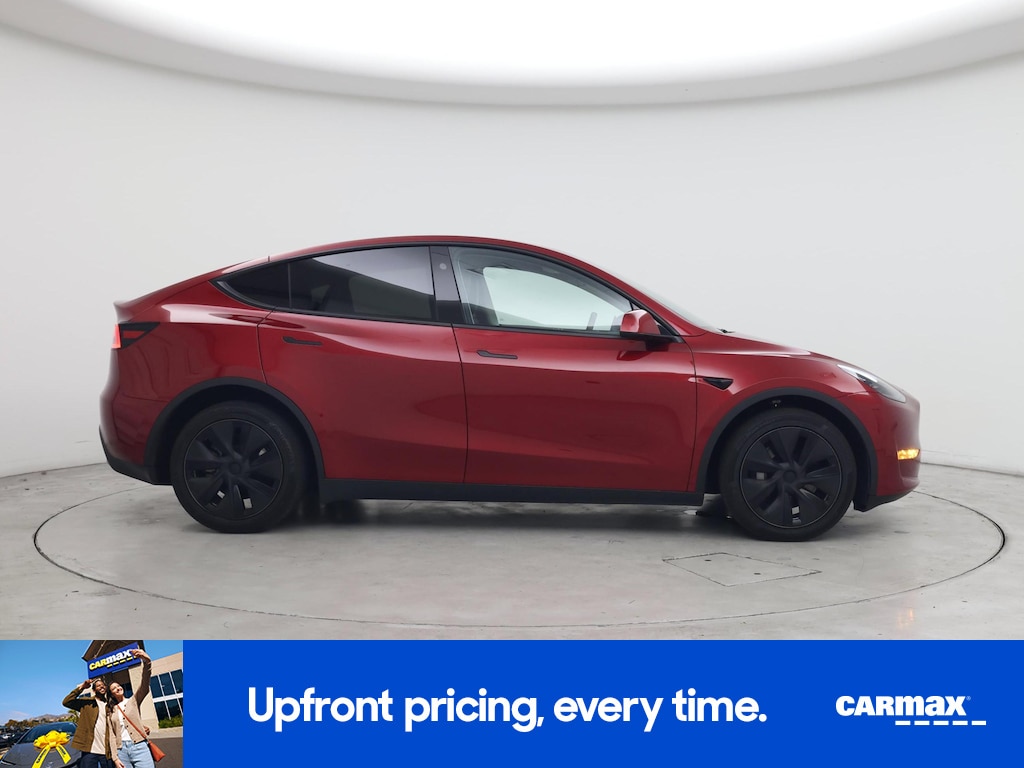 TESLA MODEL Y LONG RANGE - 9