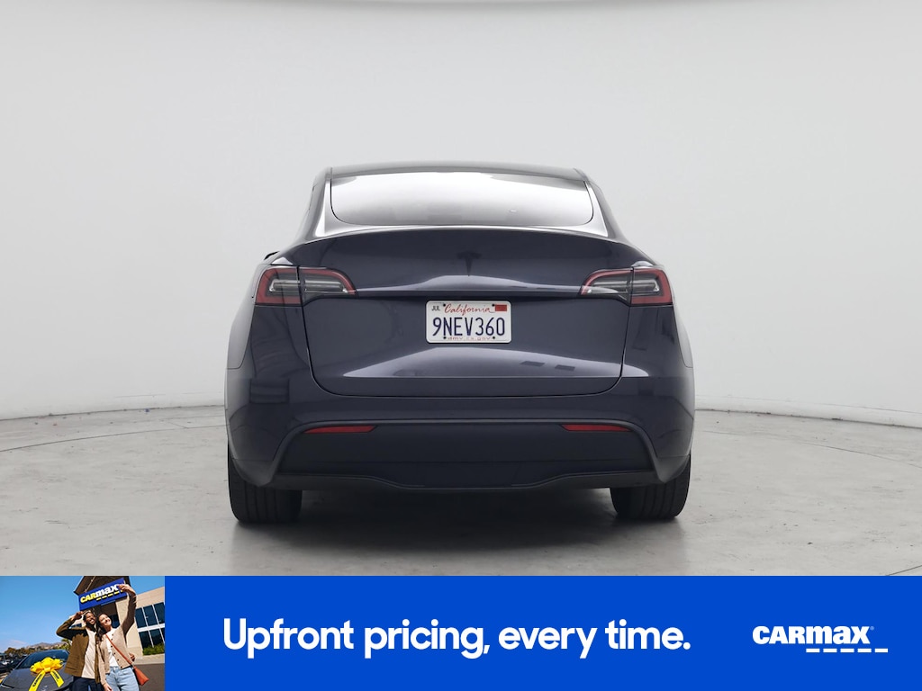 TESLA MODEL Y LONG RANGE - 7