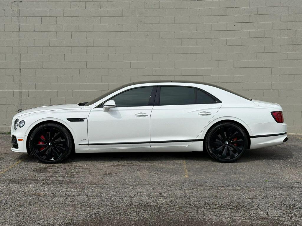 2021 BENTLEY FLYING SPUR W12 photo 8