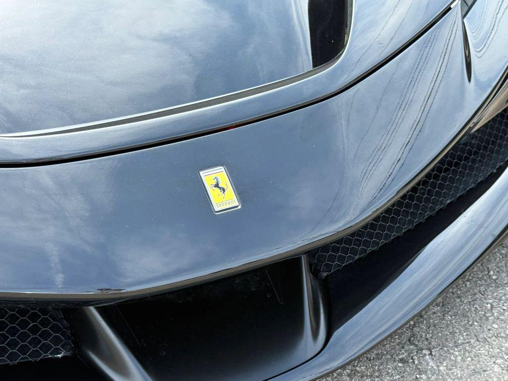 2021 Ferrari SF90 STRADALE STRADALE COUPE 2D — миниатюра 32