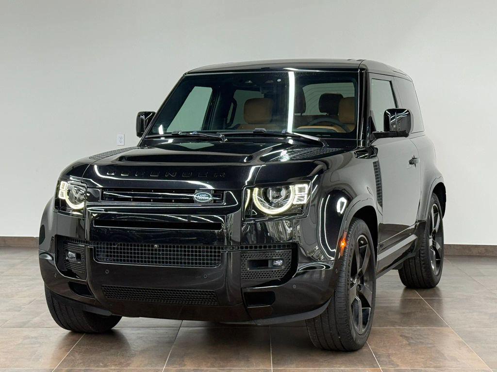 2024 Land Rover Defender V8