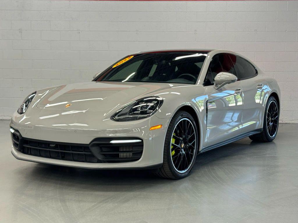 2022 Porsche Panamera