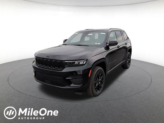 New 2025 Jeep Grand Cherokee Laredo