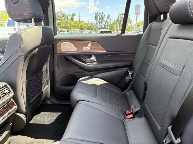 صورة مصغرة 14 لـ 2025 Mercedes-BENZ GLS