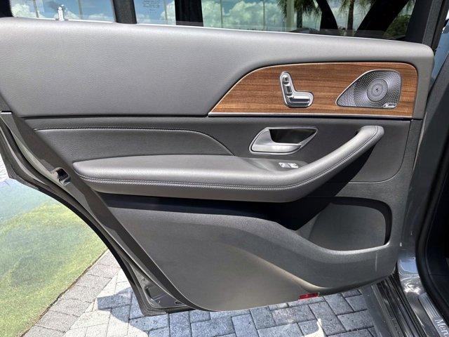 صورة مصغرة 12 لـ 2025 Mercedes-BENZ GLS
