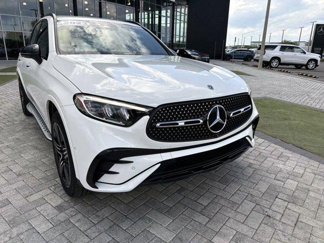 MERCEDES-BENZ GLC - 8