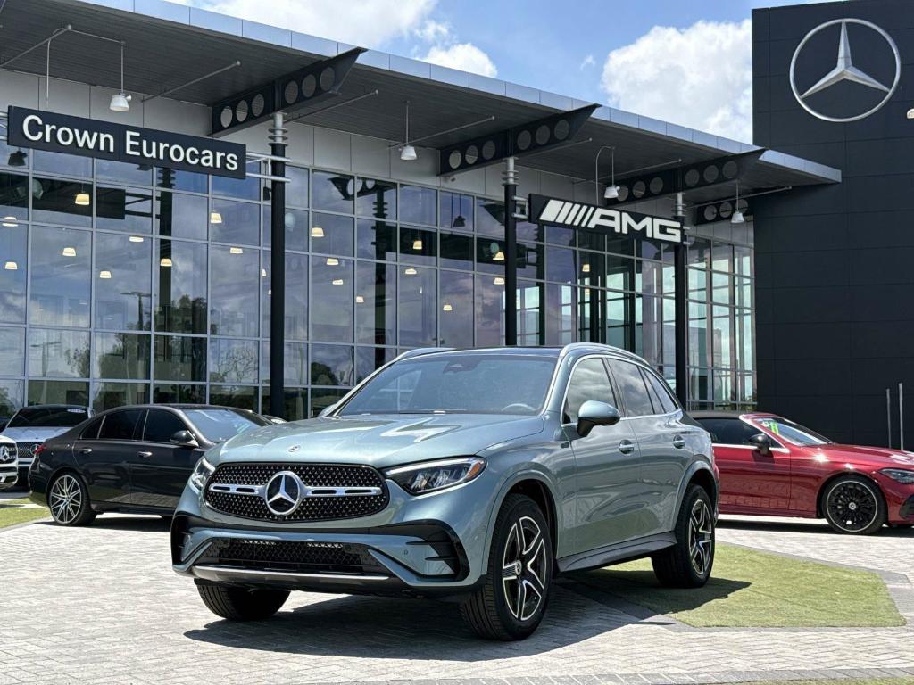 New 2026 Mercedes-Benz GLC 300 Base