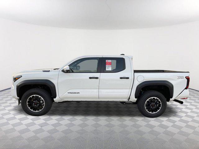 2025 TOYOTA TACOMA HYBRID TRD OFF ROAD photo 7