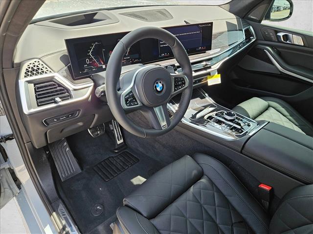 صورة مصغرة 3 لـ 2027 BMW X7 XDRIVE40I
