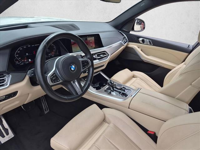 صورة 10 لـ 2022 BMW X5 M50I