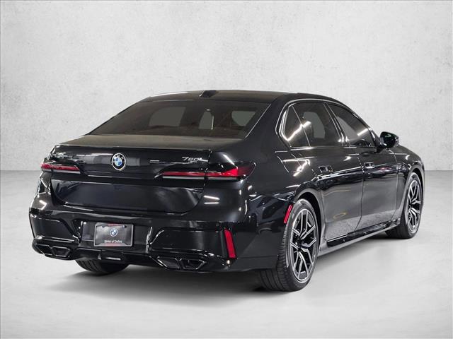 صورة 5 لـ 2026 BMW 760 XDRIVE