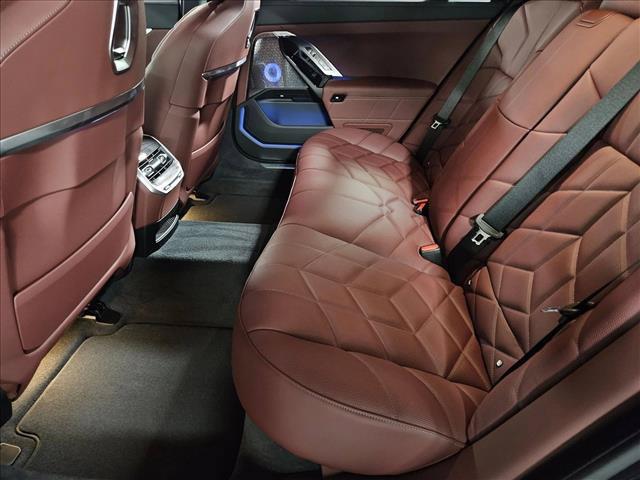 صورة 14 لـ 2026 BMW 760 XDRIVE