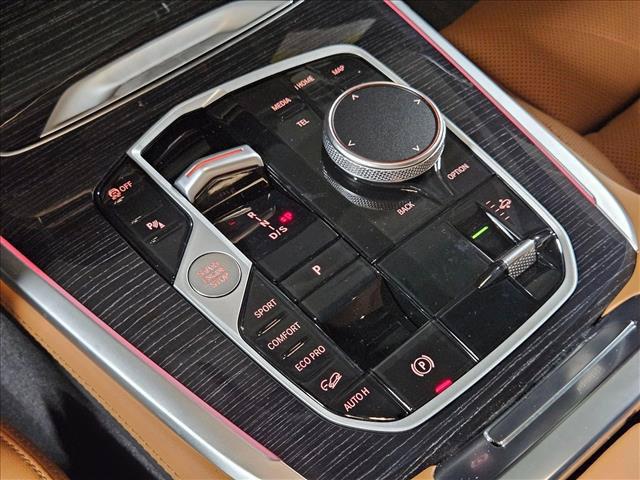صورة مصغرة 11 لـ 2027 BMW X7 XDRIVE40I