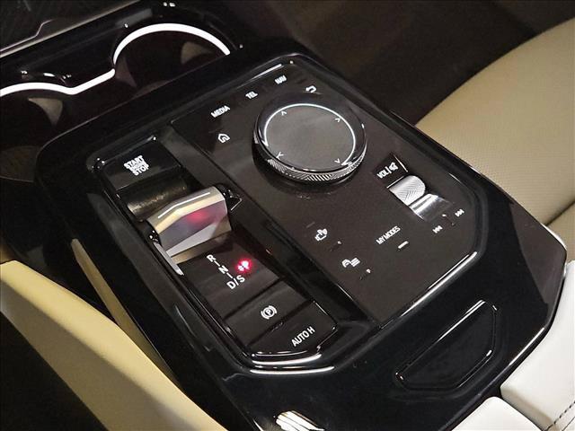2026 BMW 530 530I thumbnail 12