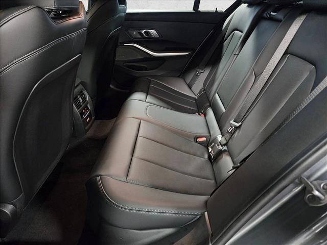 2026 BMW 330 NA 缩略图 14