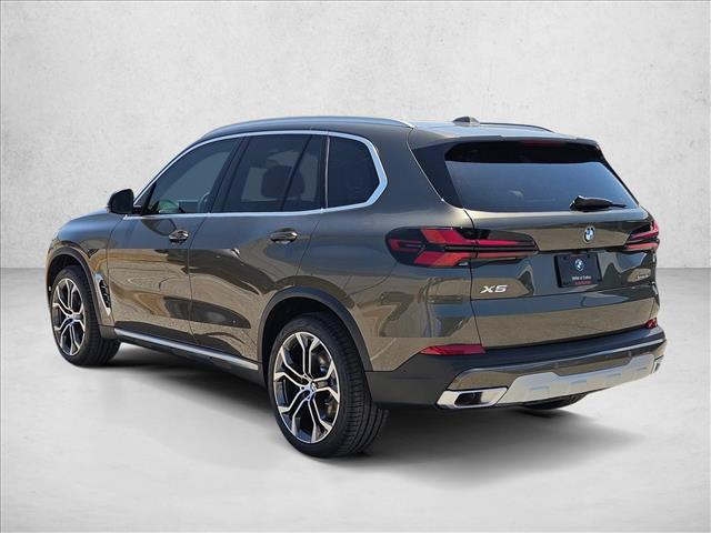 صورة 8 لـ 2026 BMW X5 XDRIVE40I
