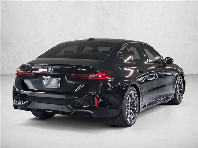 2027 BMW 530 I — миниатюра 5