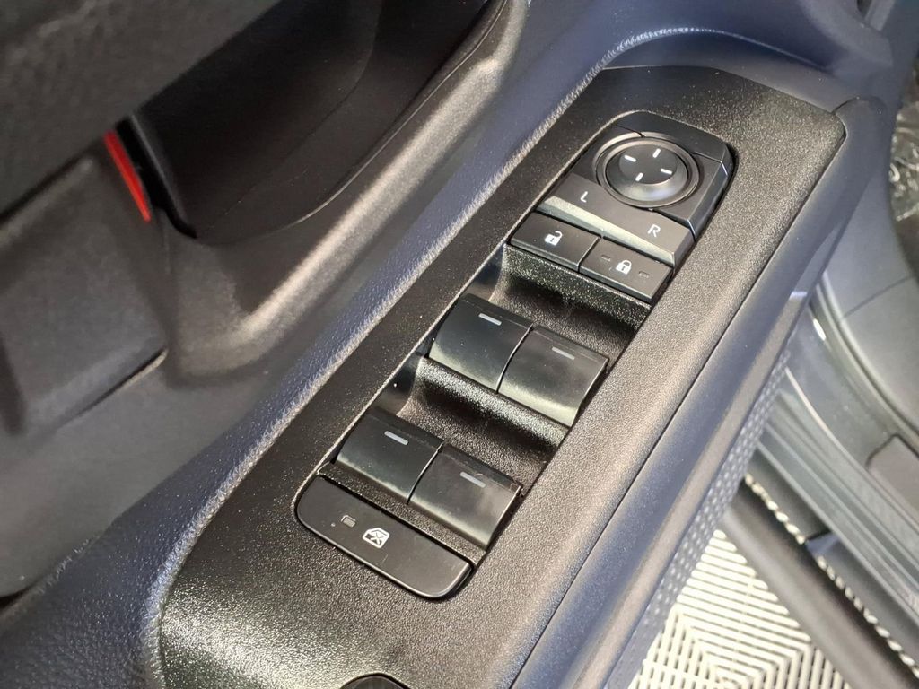 صورة مصغرة 19 لـ 2025 Toyota 4RUNNER TRD SPORT PREMIUM