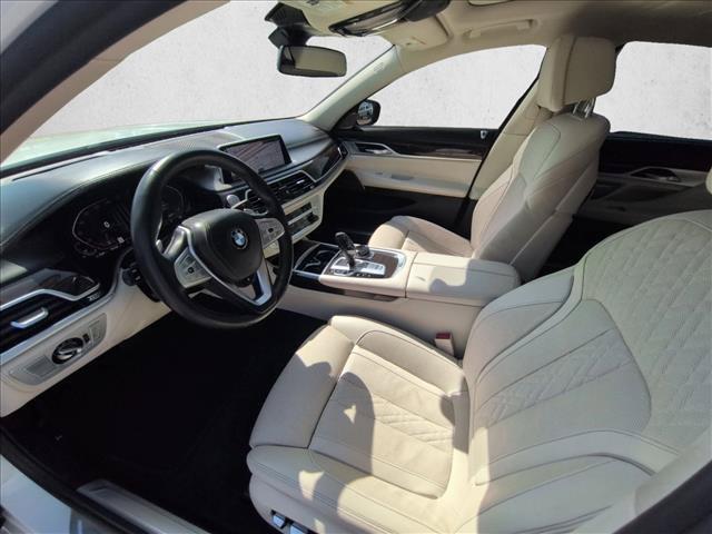 2022 BMW 750 I XDRIVE — фото 10