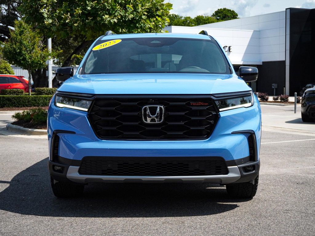 2025 Honda PILOT TRAILSPORT photo 3