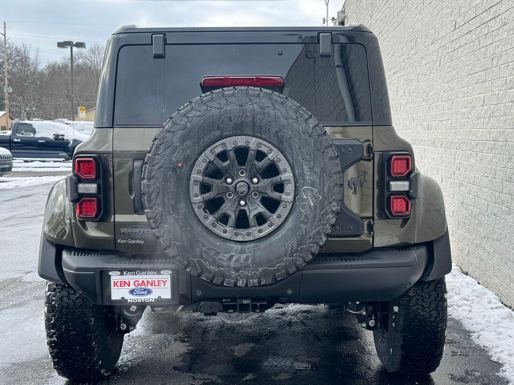 FORD BRONCO - 10