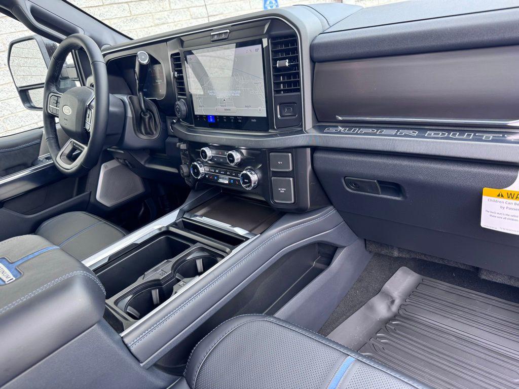 2026 FORD F-350 PLATINUM 缩略图 19