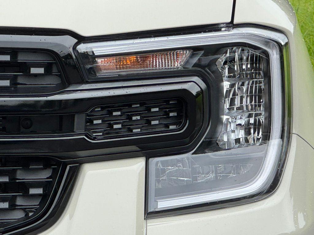 صورة 5 لـ 2026 FORD RANGER XLT