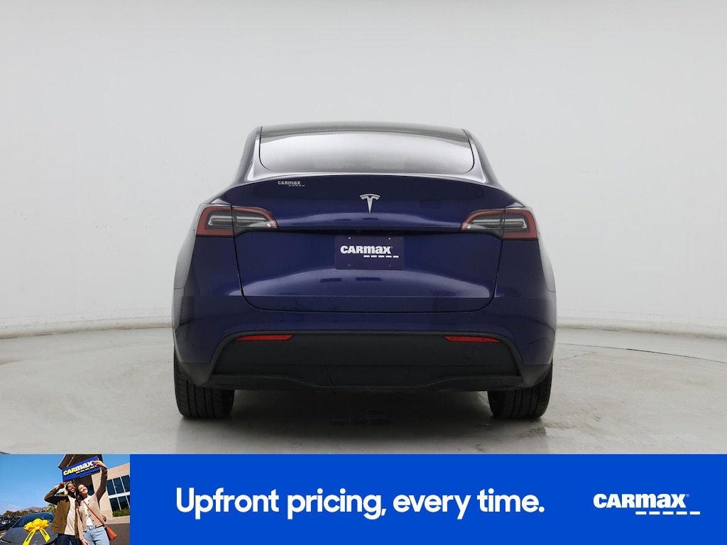 TESLA MODEL Y LONG RANGE - 7