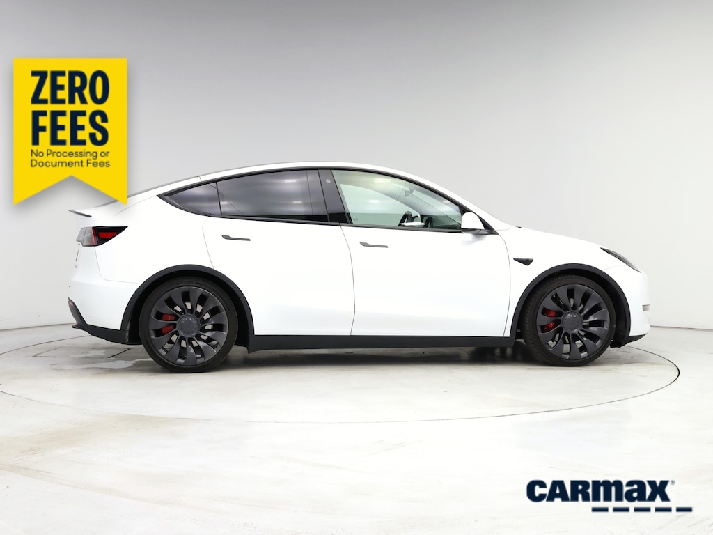 TESLA MODEL Y - 9