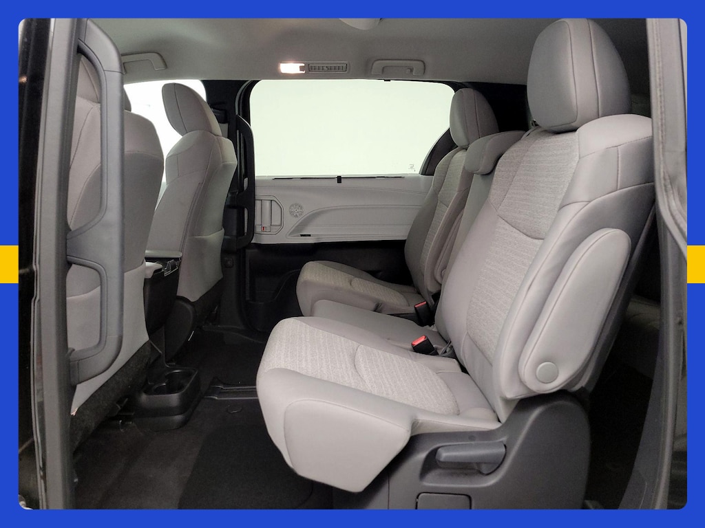 2025 Toyota SIENNA LE 缩略图 25