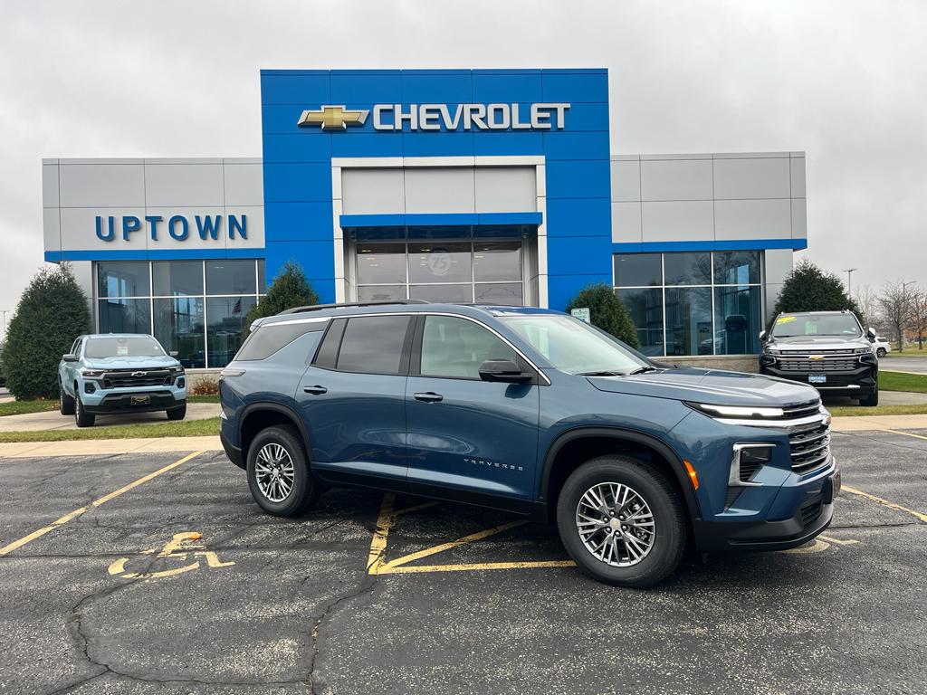 New 2026 Chevrolet Traverse LT