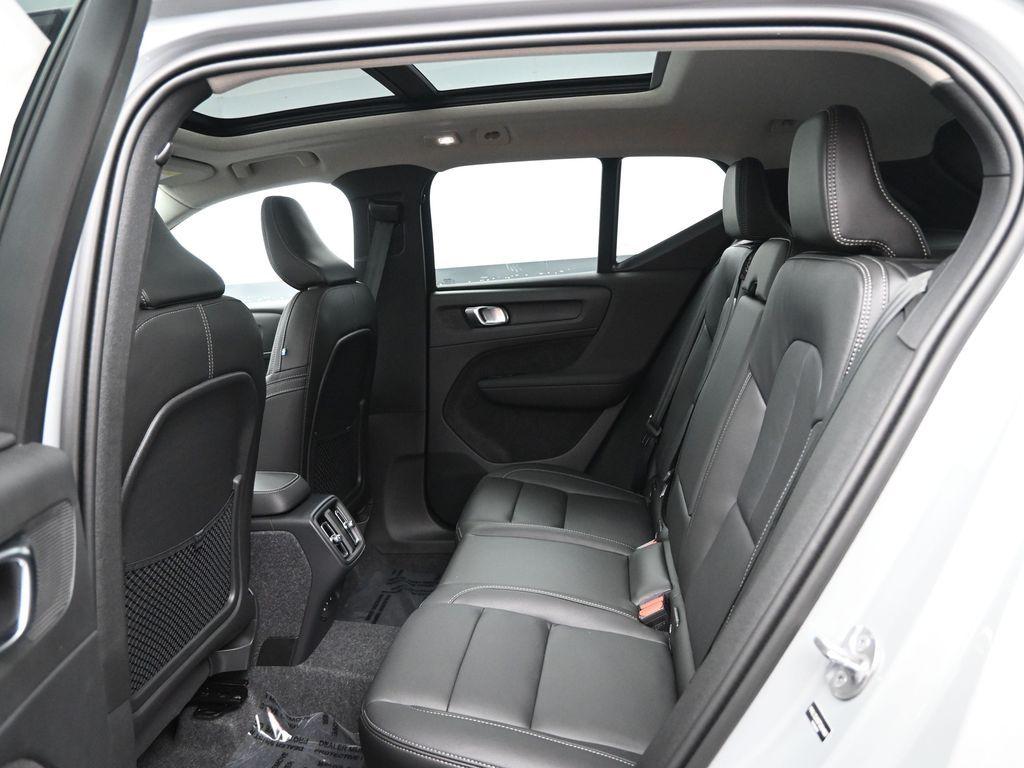 2026 Volvo XC40 B5 PLUS 缩略图 24