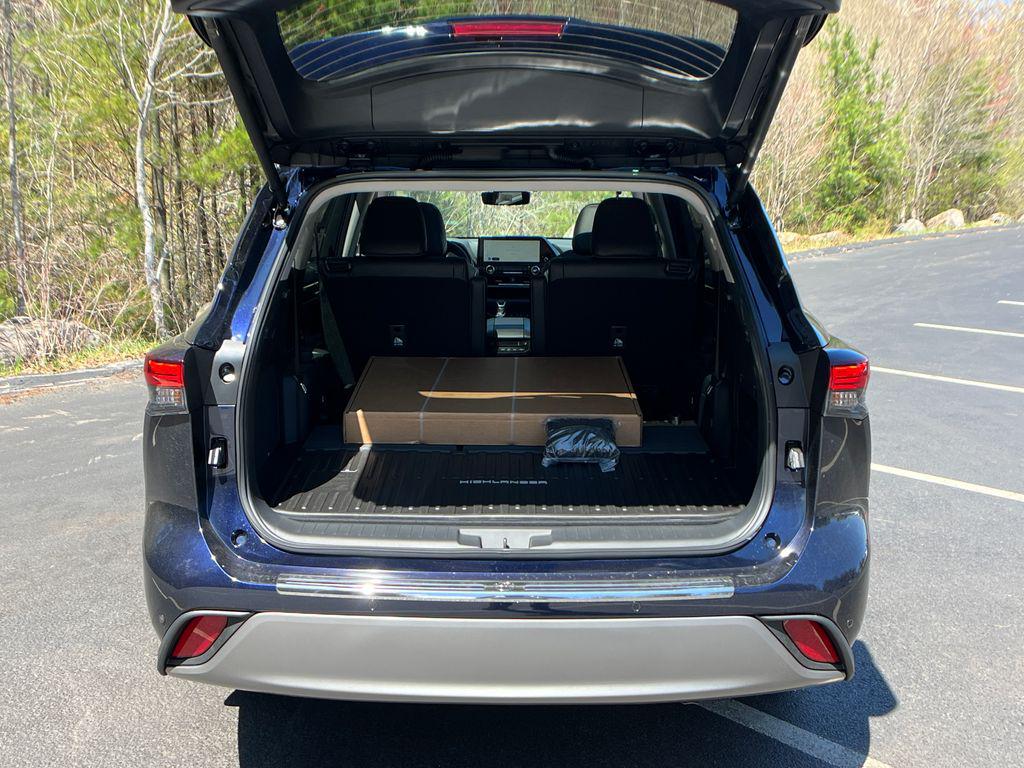 TOYOTA HIGHLANDER - 10