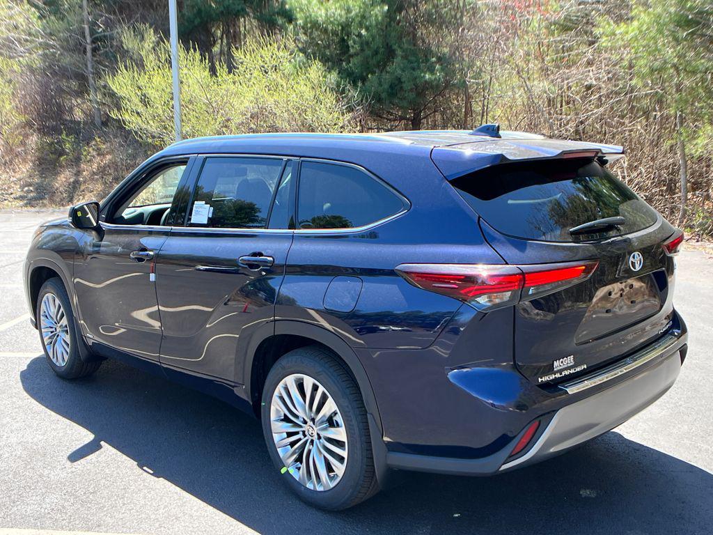 TOYOTA HIGHLANDER - 3