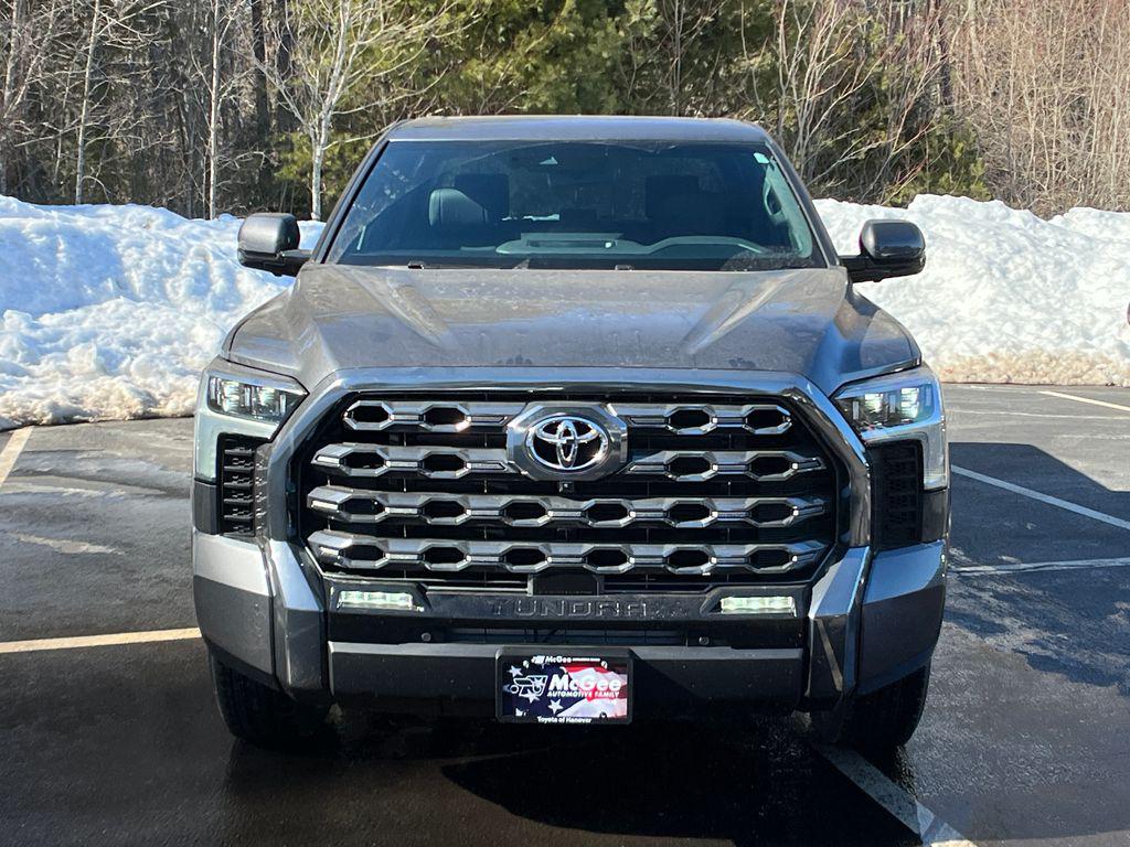 TOYOTA TUNDRA - 8