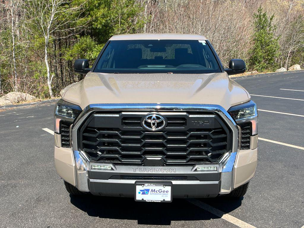 TOYOTA TUNDRA - 8